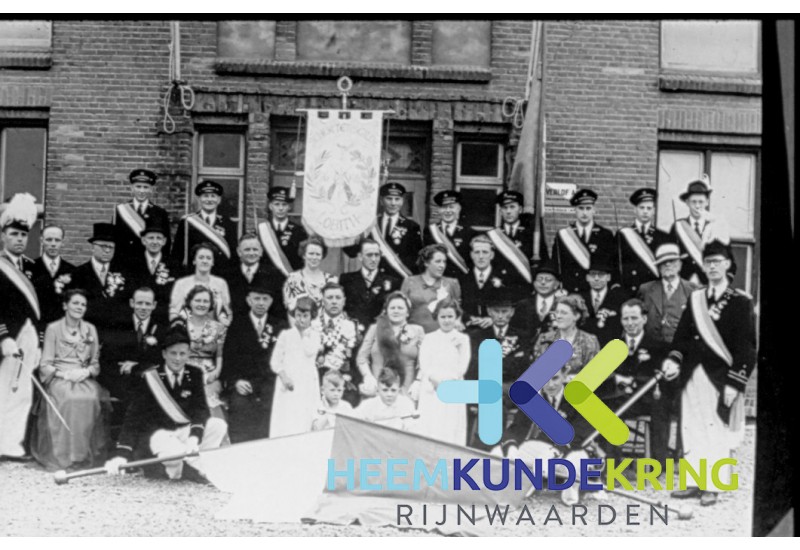 1950 Koning H.Gerritzen en Koningin W.E. Gerritzen Cornielje F00002812